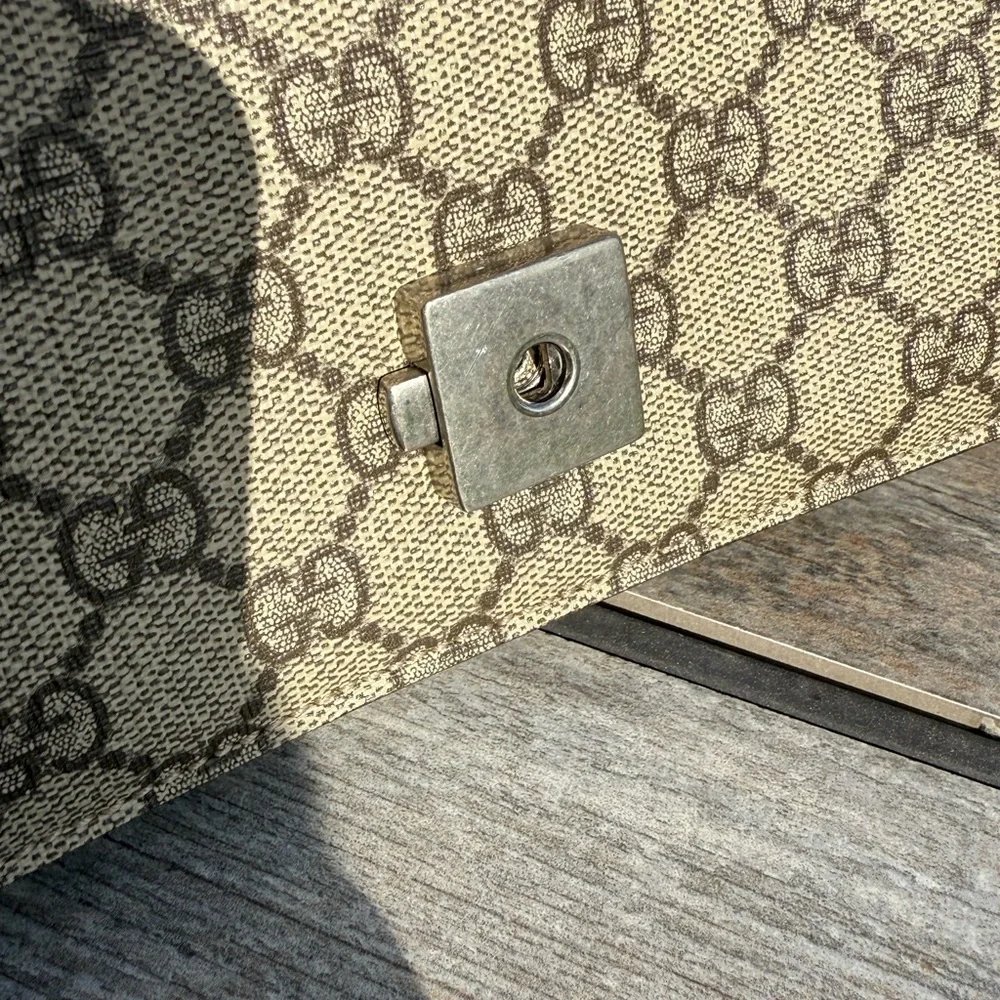 Vintage Gucci Large Beige and Brown Shoulder Bag Pristine Condition - Picture 13 of 17